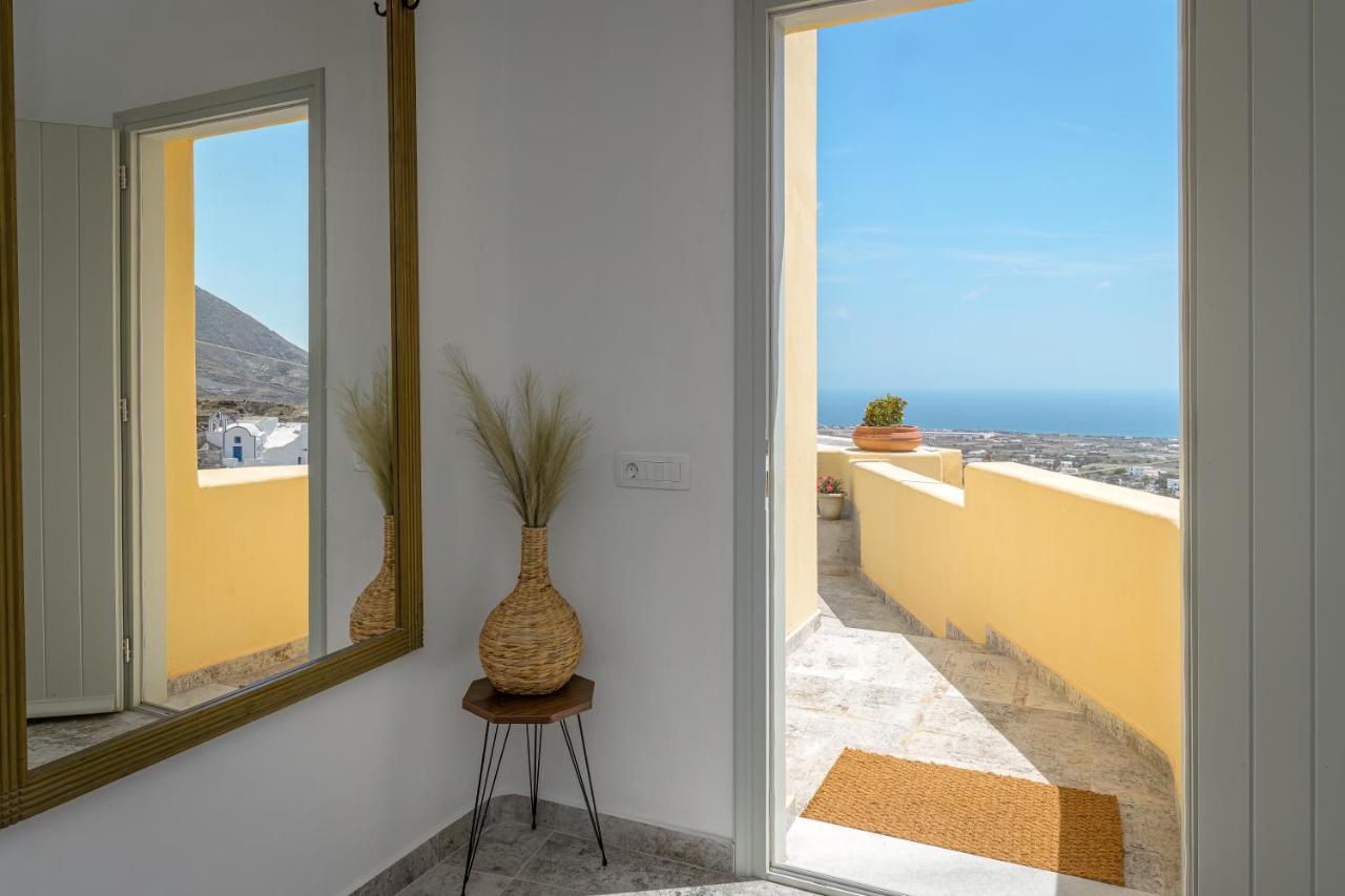 Geminos Complex Villas Kamári エクステリア 写真
