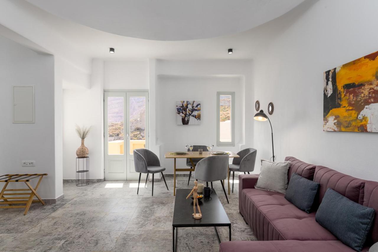 Geminos Complex Villas Kamári エクステリア 写真