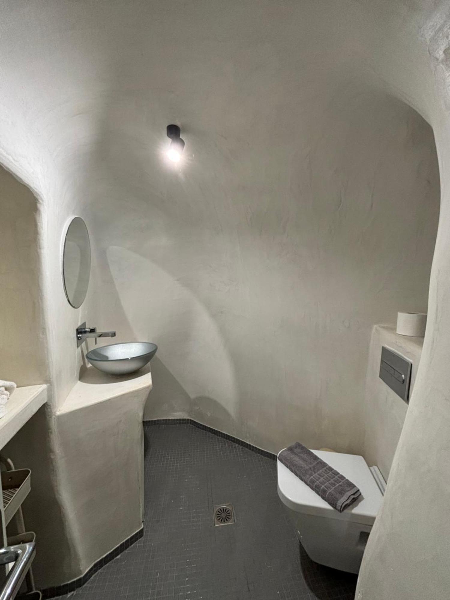 Geminos Complex Villas Kamári エクステリア 写真